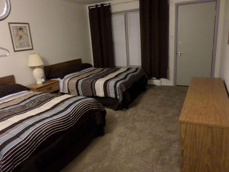 Elms Motel - 2014 Photos From Trip Advisor (newer photo)